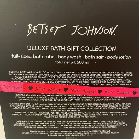 BETSEY JOHNSON Deluxe Bath Gift Collection-NEW - Picture 5 of 5